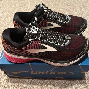 BROOKS Ghost 10